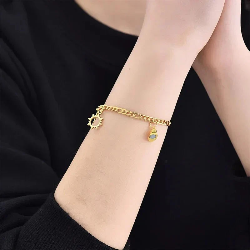 Lovely His & Hers Magnet Heart Bracelet Set