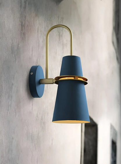 Classic Chic Wall Light