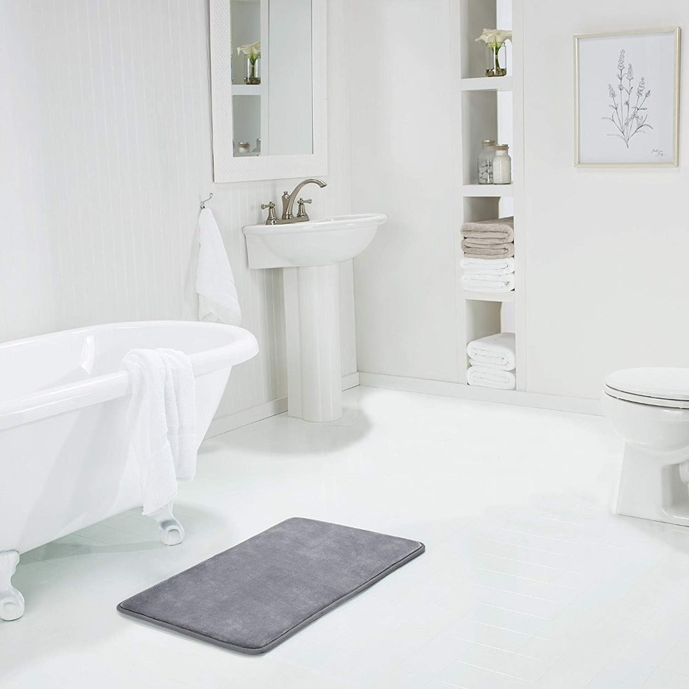 Soft Grip Microfiber Bathroom Mat