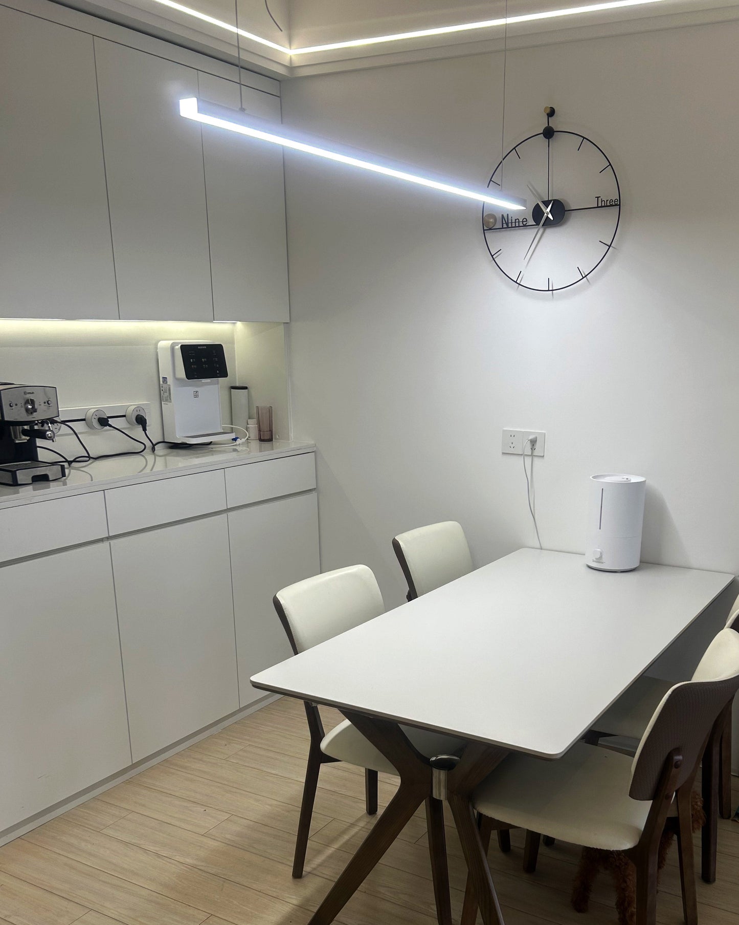 Sleek Metal Kitchen Island LED Pendant Light