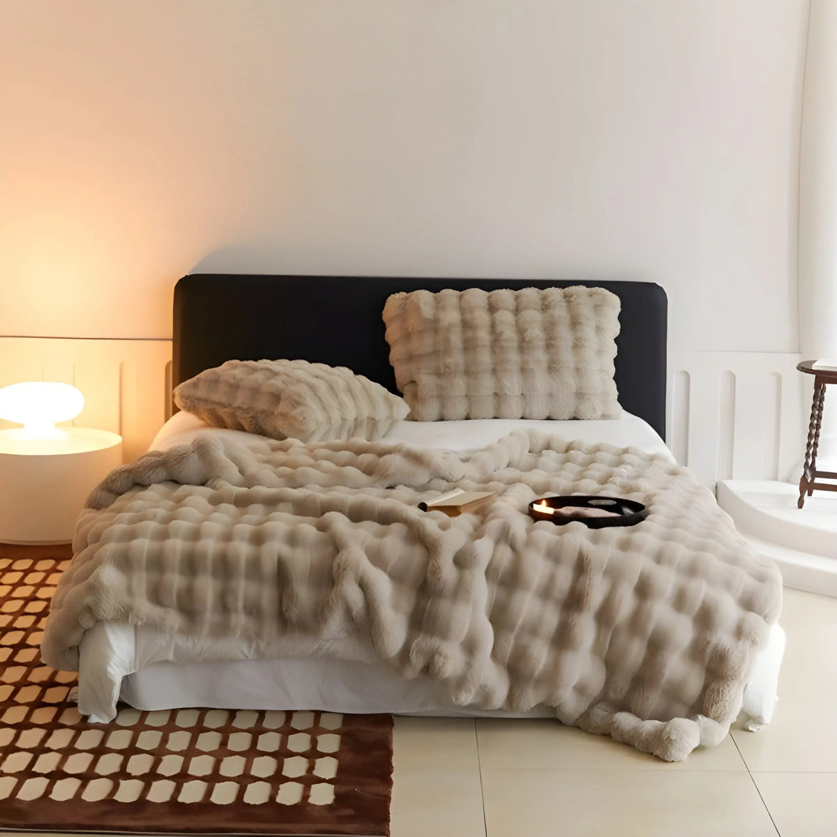 Soft Plush Throw Blanket for Cozy Comfort