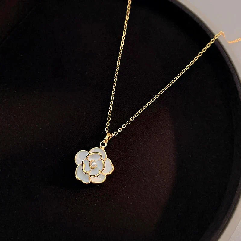 Delicate White Flower Necklace Earrings Ring Set