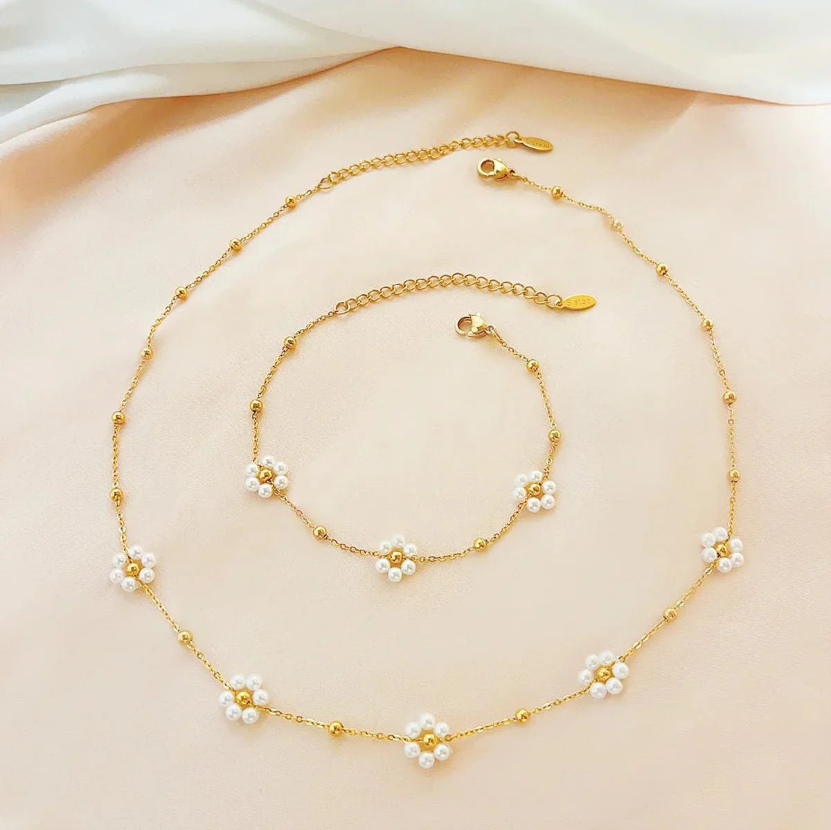 Delicate Flower Necklace and Bracelet Set