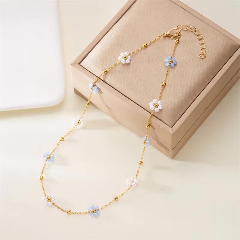 Delicate Flower Necklace and Bracelet Set