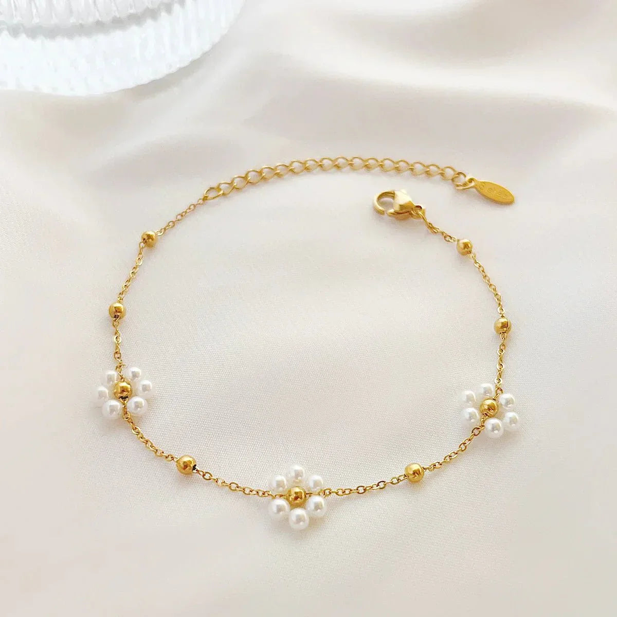 Delicate Flower Necklace and Bracelet Set