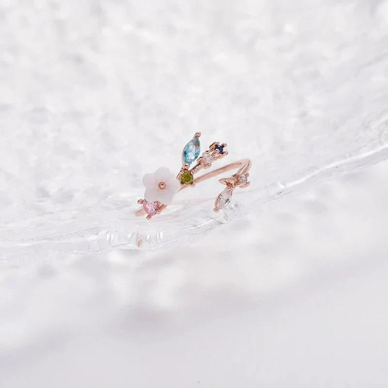 Elegant Flower Gemstone Leaf Ring