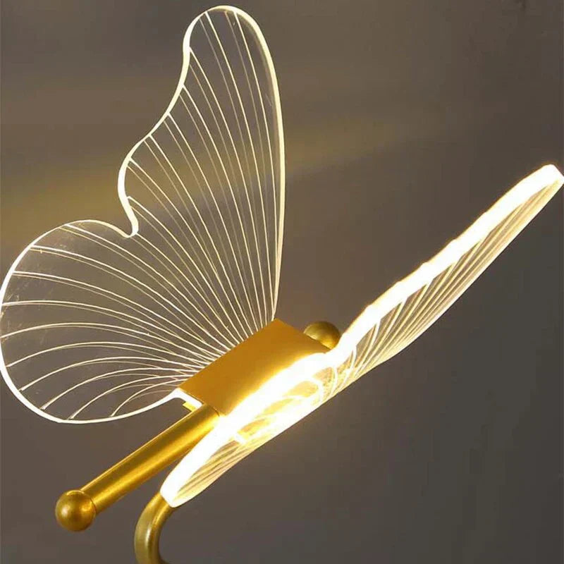 Beautiful LED Desk Lamp in Floral Pattern