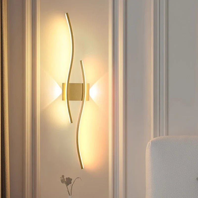 Sleek LED Wall Lamp – Contemporary Wave Design - Cofik