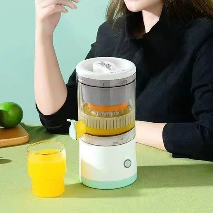 Portable Easy Electric Juice Maker