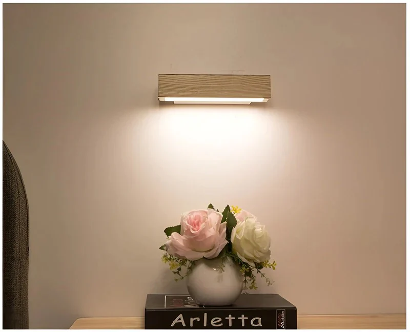 Flexible Swing Arm Wall Light