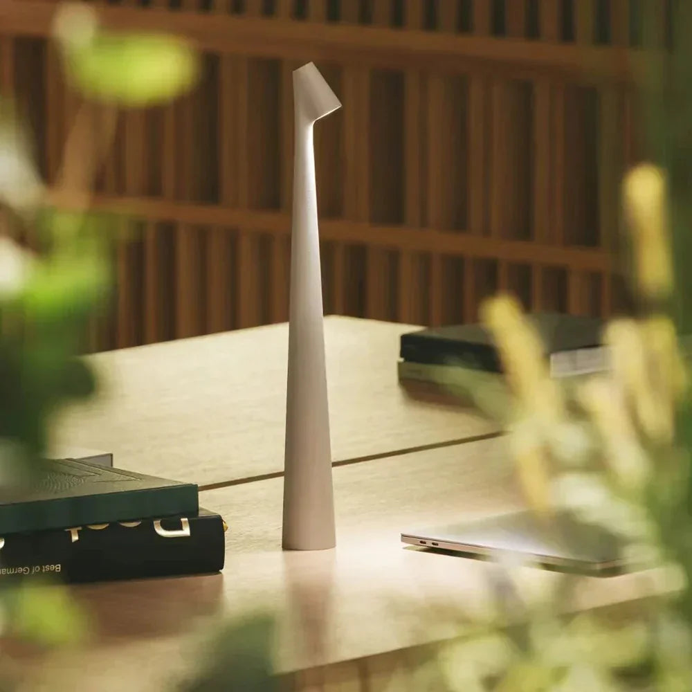 Ambient Cordless Desk Lamp