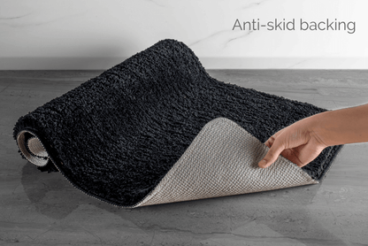 Plush Microfiber Bath Mat with Non-Slip Backing