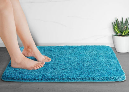 Plush Microfiber Bath Mat with Non-Slip Backing