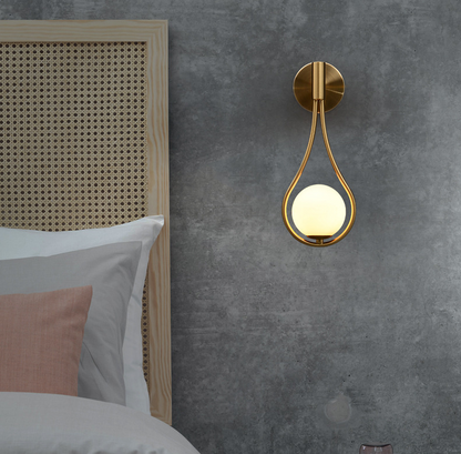 Simple Scandinavian White Wall Light | Noxord