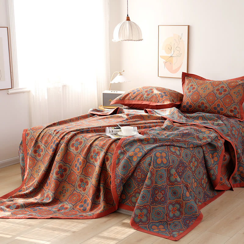 Soft Floral Reversible Quilt for Full Queen King Beds