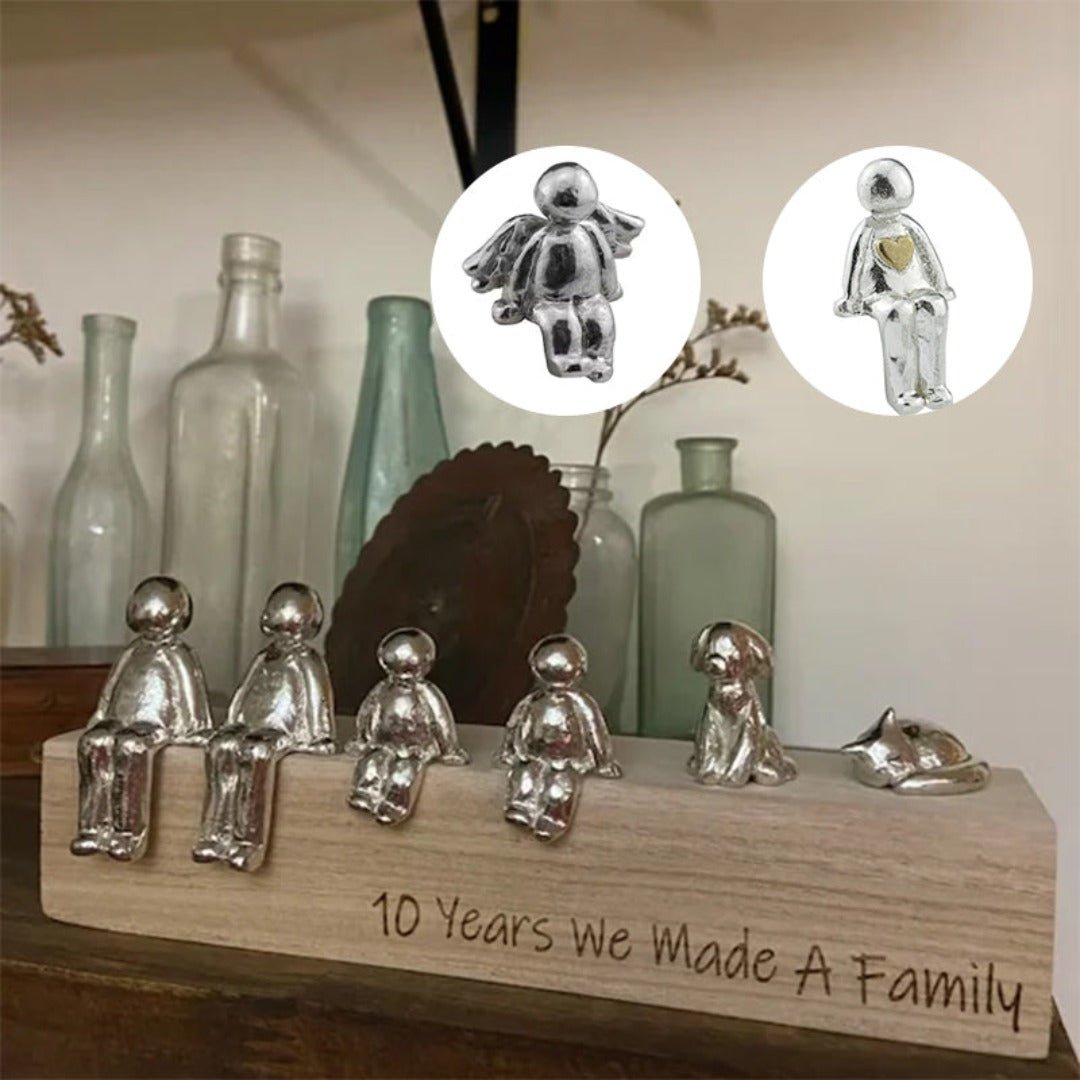Heartwarming Family Figurine – Love Token Statue