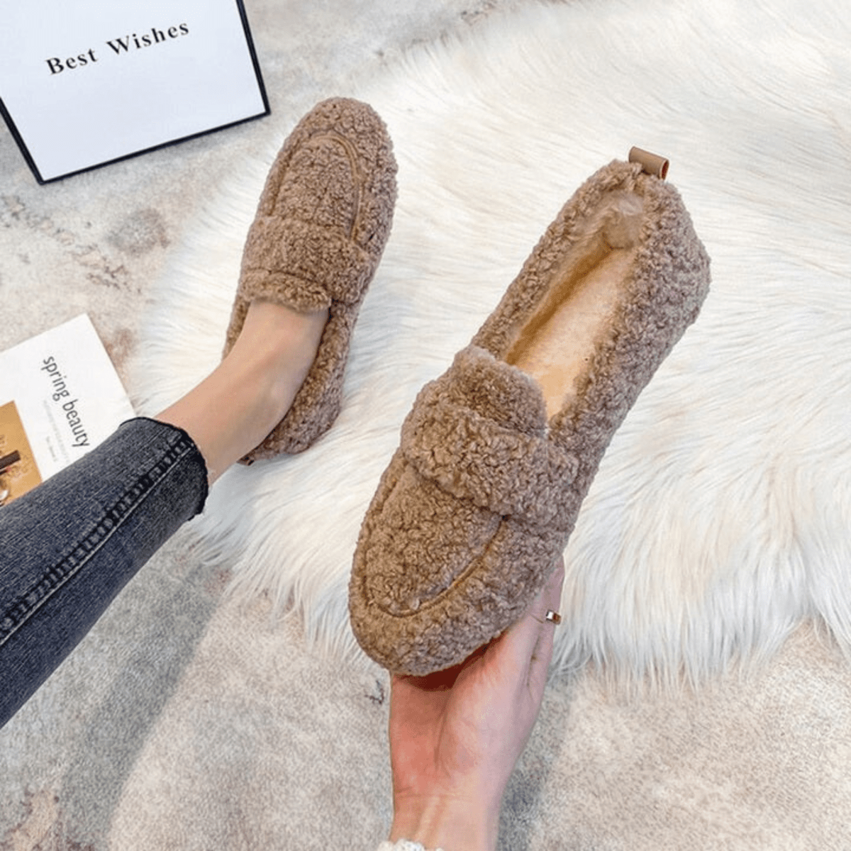 ELEGANSTEP – Elegant Winter Slippers for Warmth and Comfort
