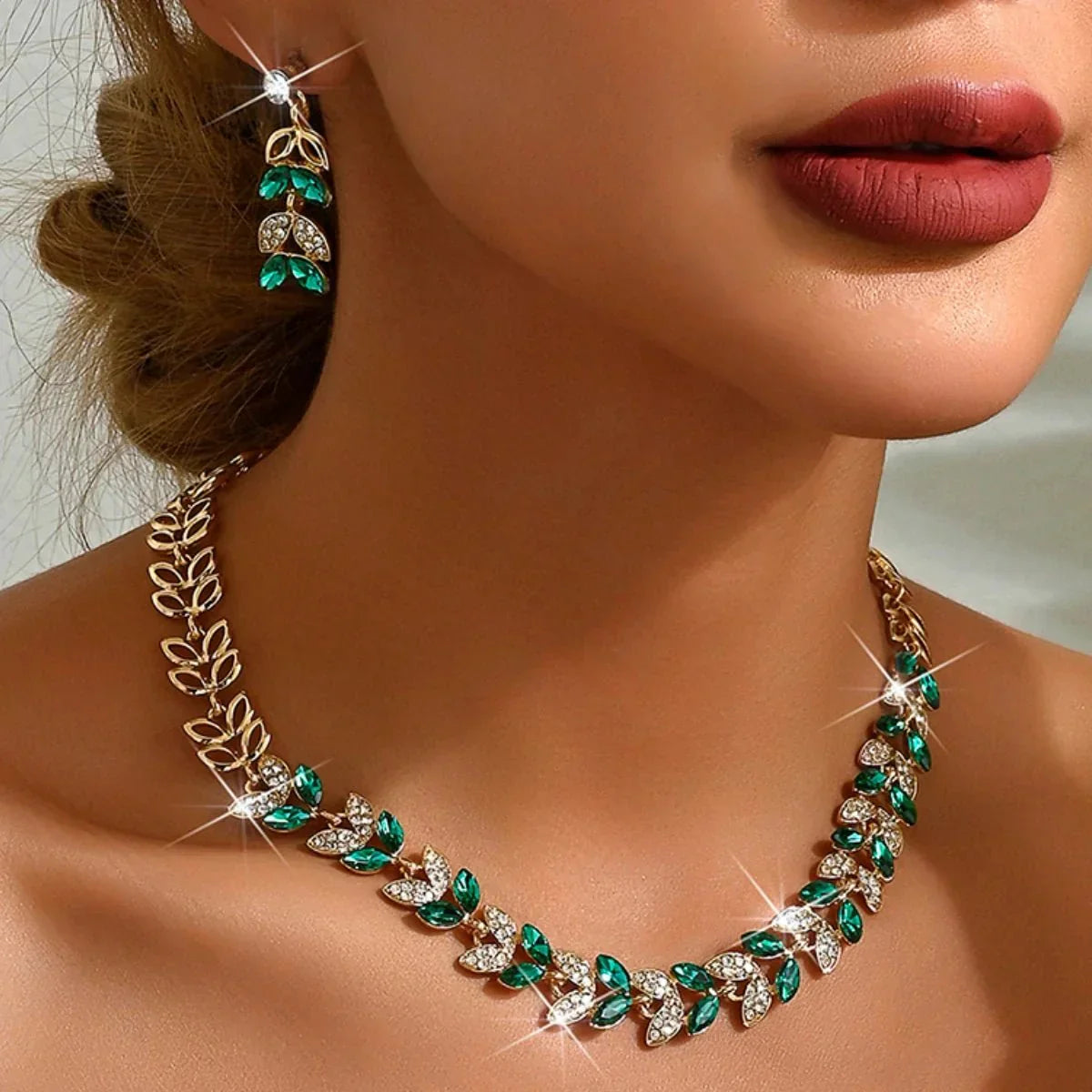 Green Diamond Leaf Necklace and Earrings Set
