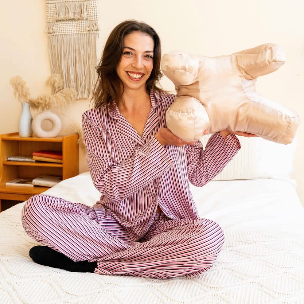 Ergonomic Memory Foam Pillow — Contoured Neck Support