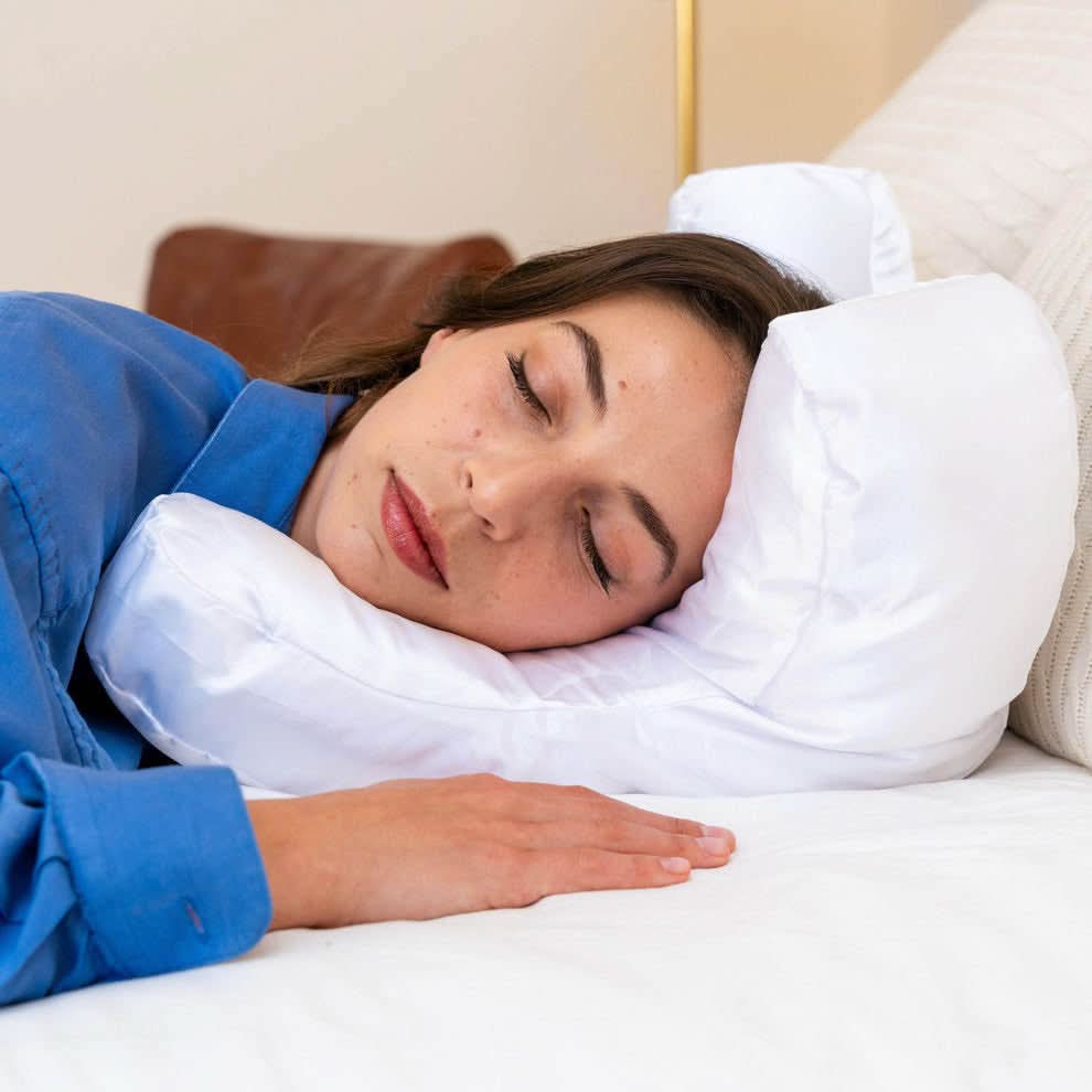 Ergonomic Memory Foam Pillow — Contoured Neck Support