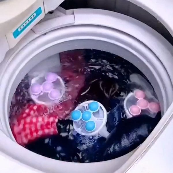 Floating Hair Catching Laundry Mesh Screen