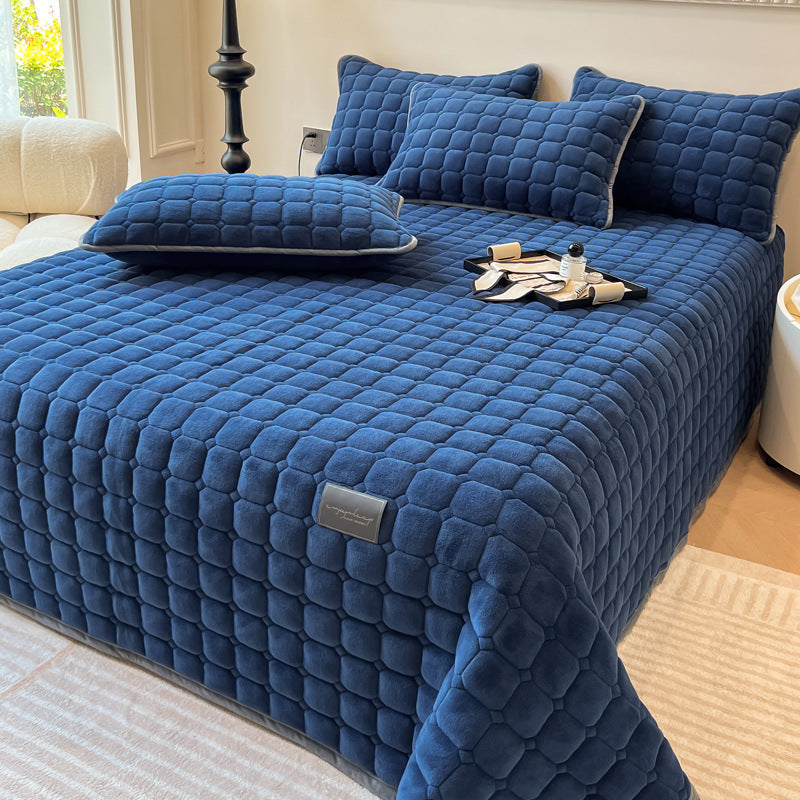 Plush Microfiber Bed Cover