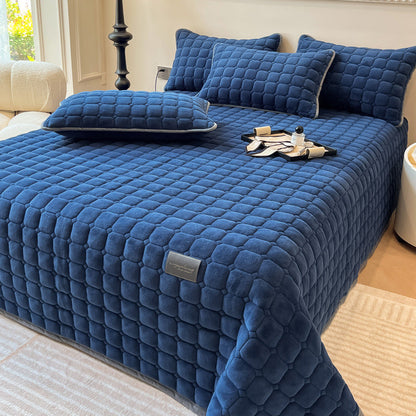 Plush Microfiber Bed Cover