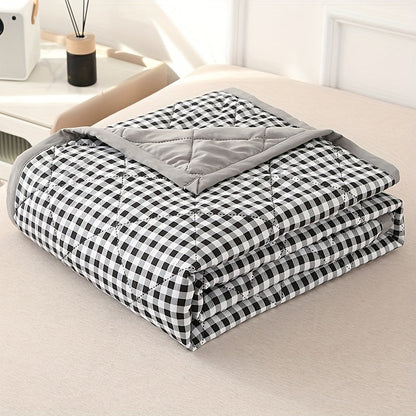 Soft Plaid Throw Blanket for Chilly Nights