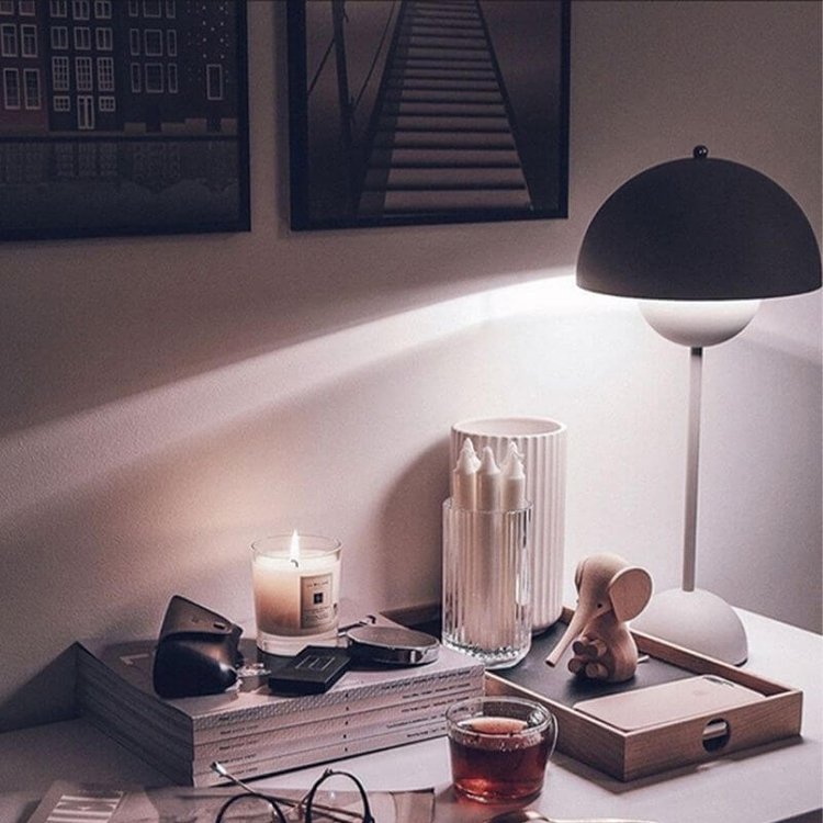 Stylish Desk Lamp Mushroom Shape