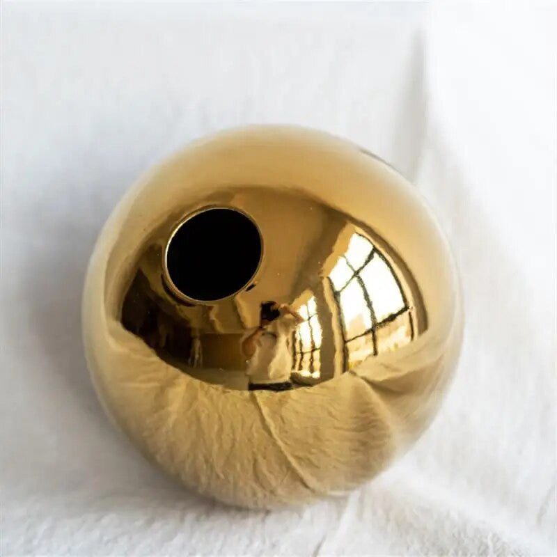Luxury Gold Ornamental Vase - Cofik