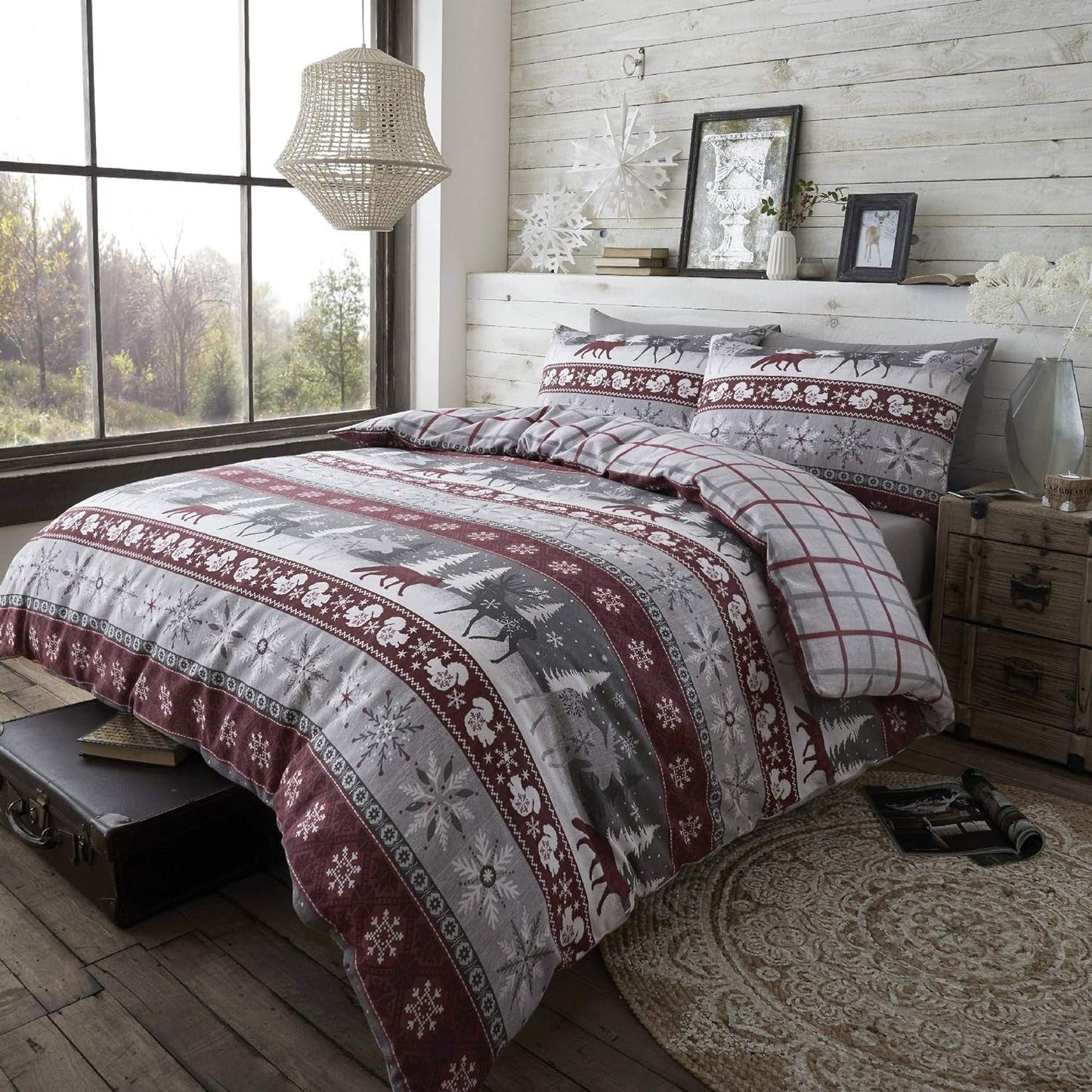 Winter Holiday Reversible Duvet Cover Set