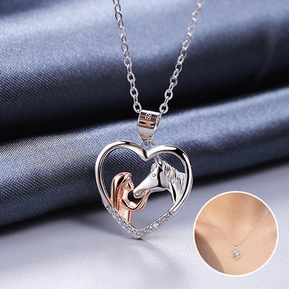 Pretty Horse Pendant Necklace Chain
