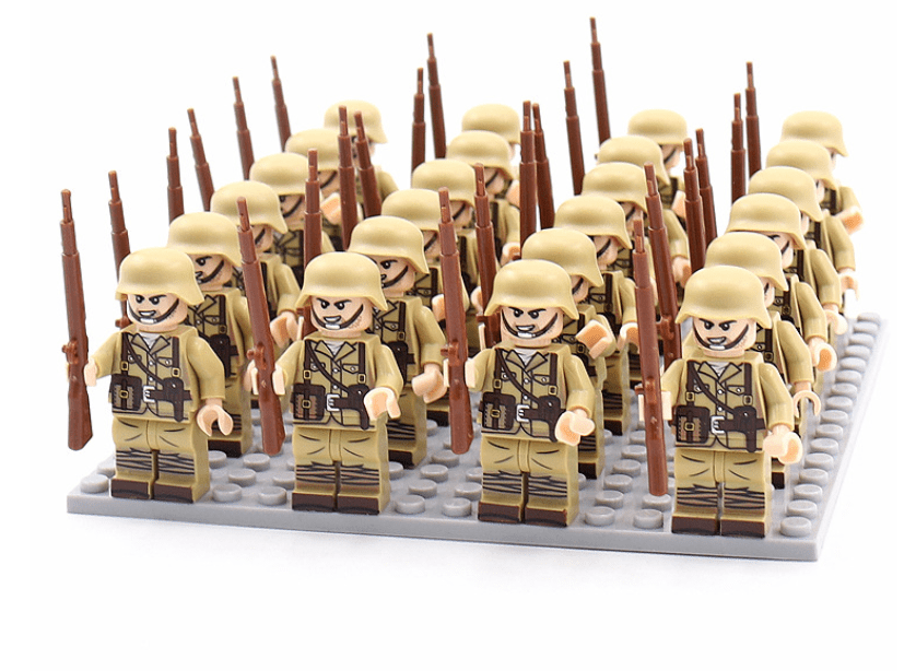 Historic Figure Building Toy Set (21 Pieces)