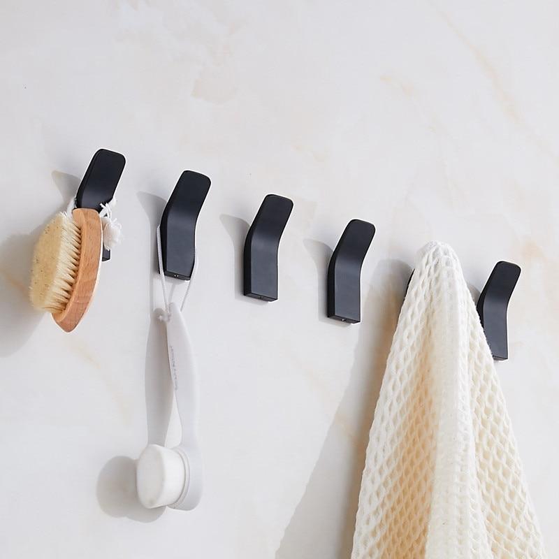 Luxury Metal Wall Hook – Entryway & Bedroom