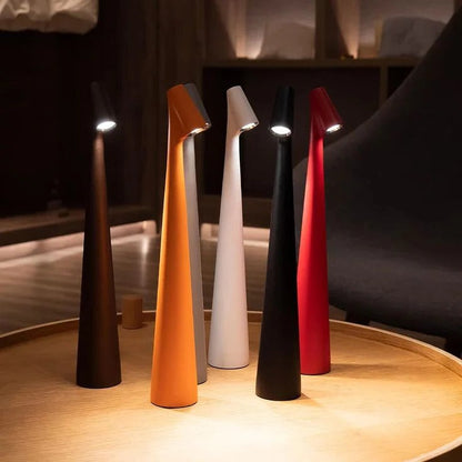 Simple Elegant Desk Light