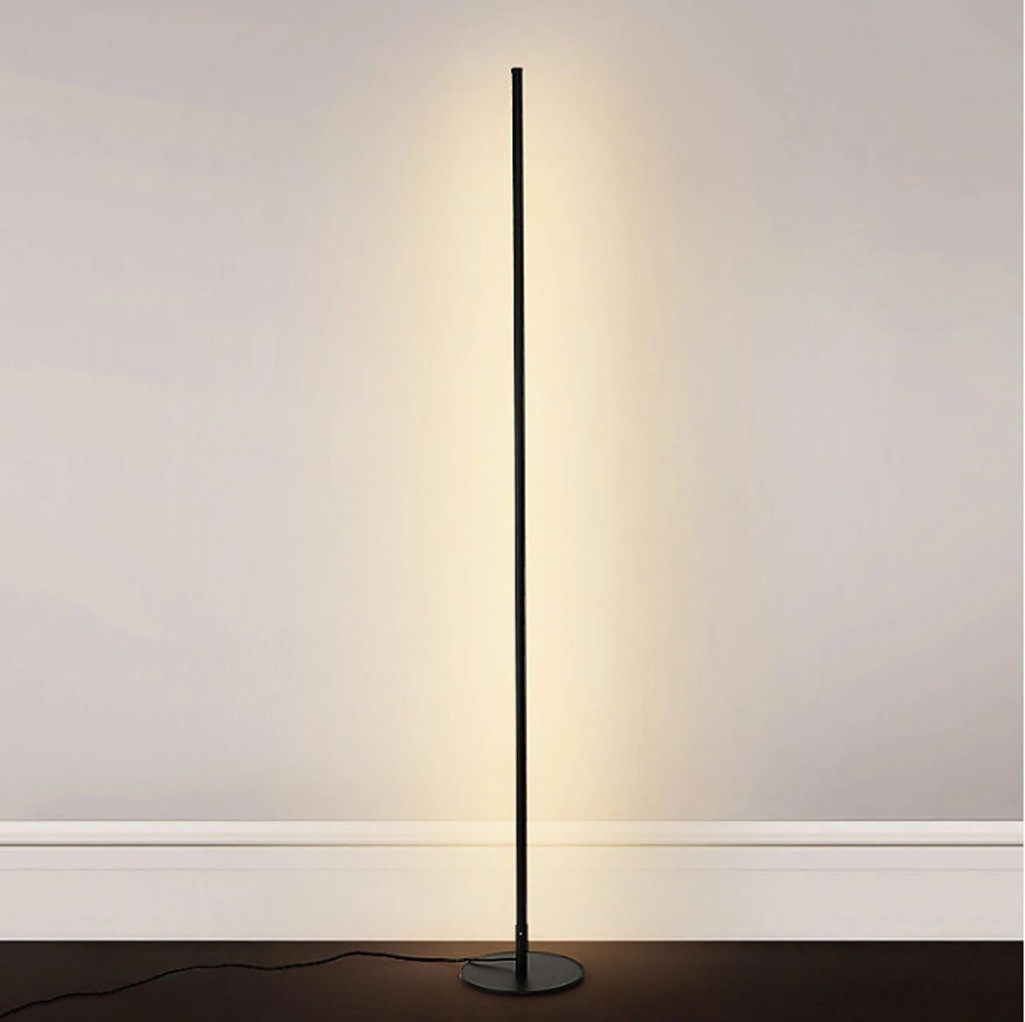 Elegant Slim Floor Lamp – Contemporary Home Light