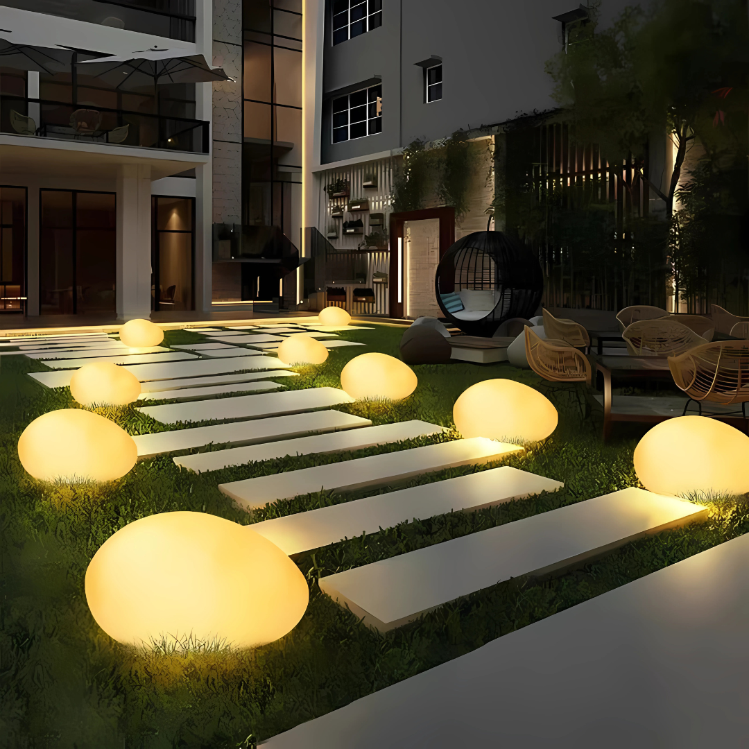 Solar Powered Outdoor LED Yard Light - Cofik