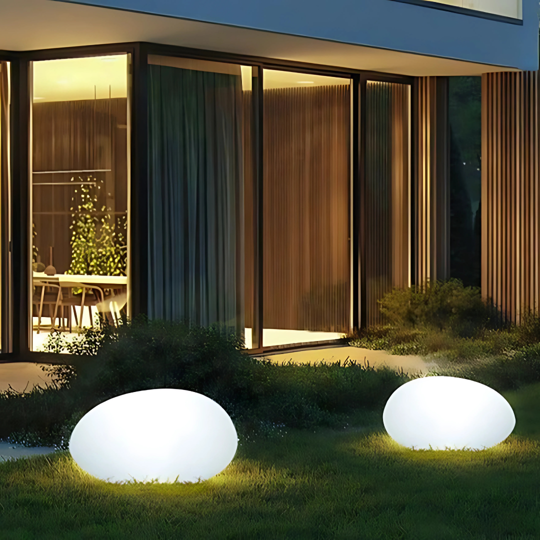 Solar Powered Outdoor LED Yard Light