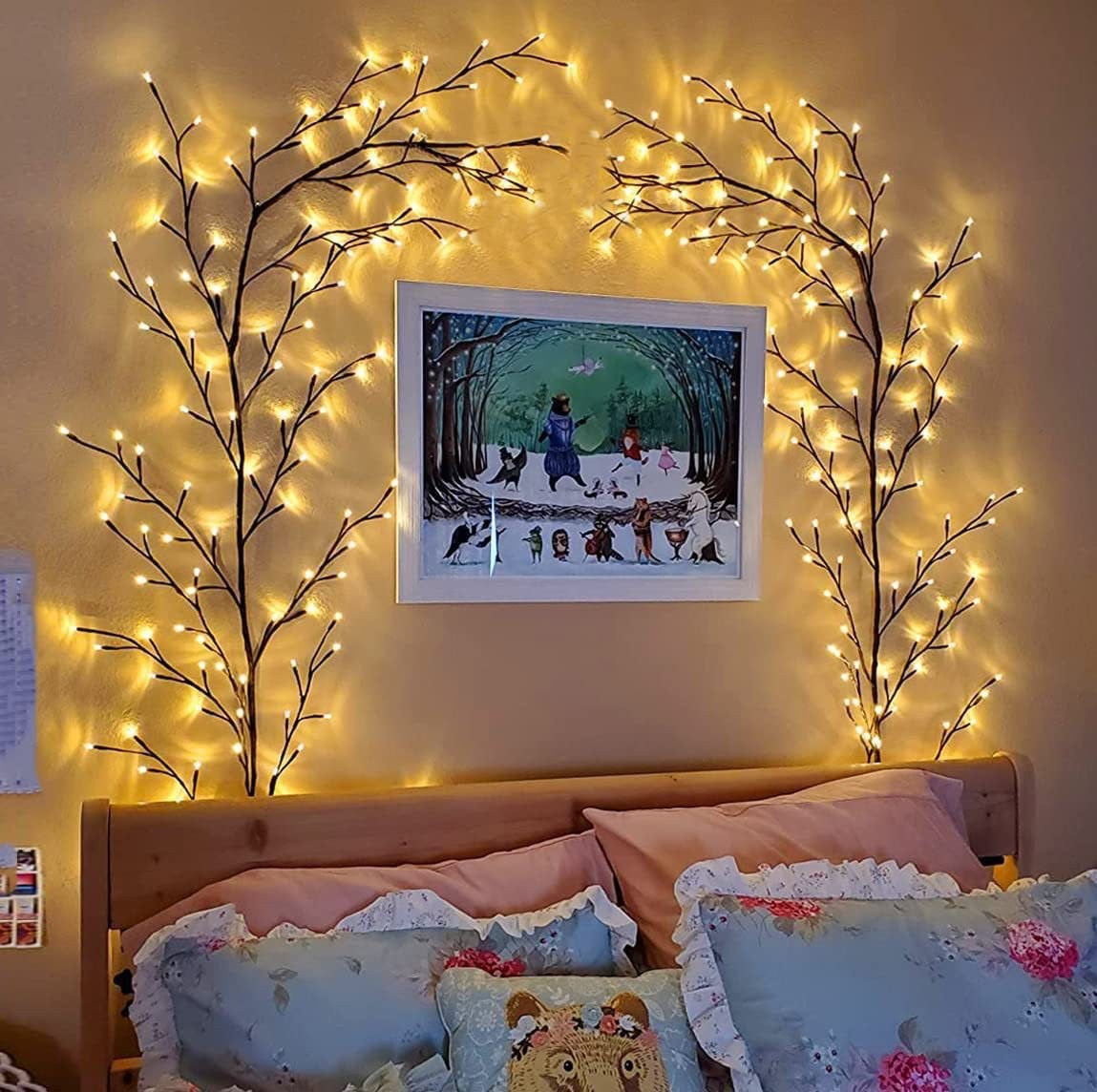 Stylish Tree LED Wall Light