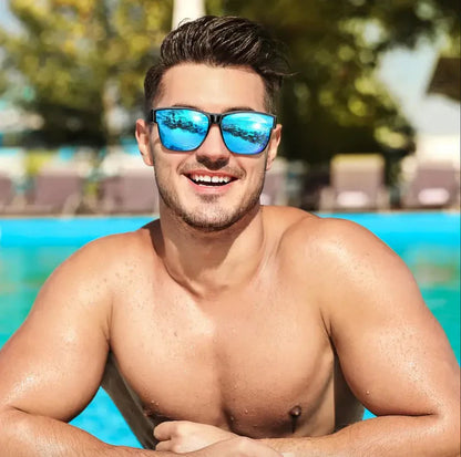 Cofik | Polarized Fit Over Shades