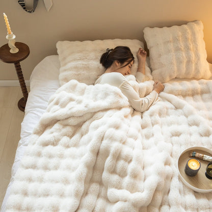 Plush Faux Fur Thick Knit Blanket Throw