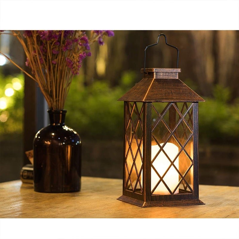 Classic Outdoor Solar Powered Bronze Lantern Lamp
