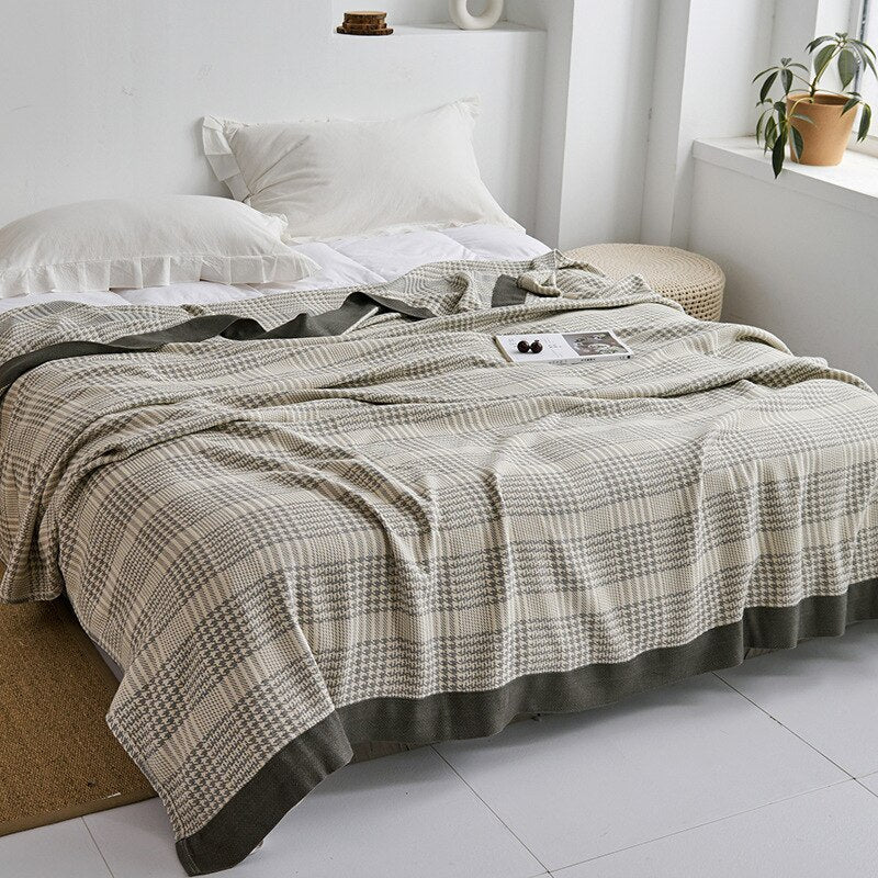 Traditional Plush Floor Mat