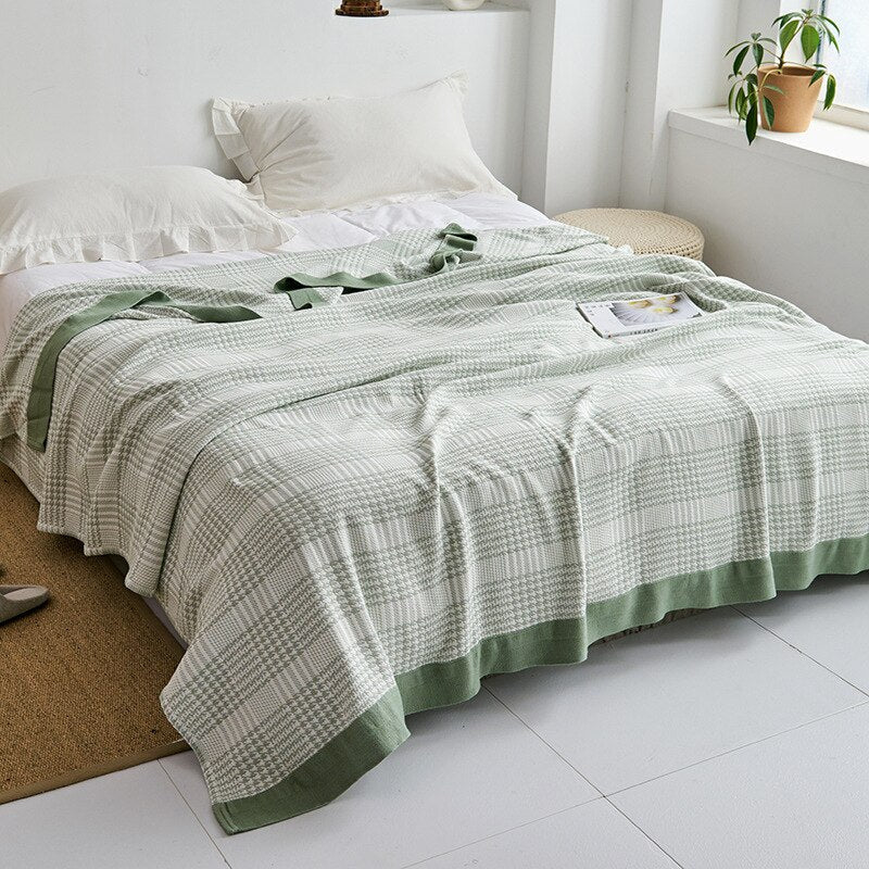 Traditional Plush Floor Mat