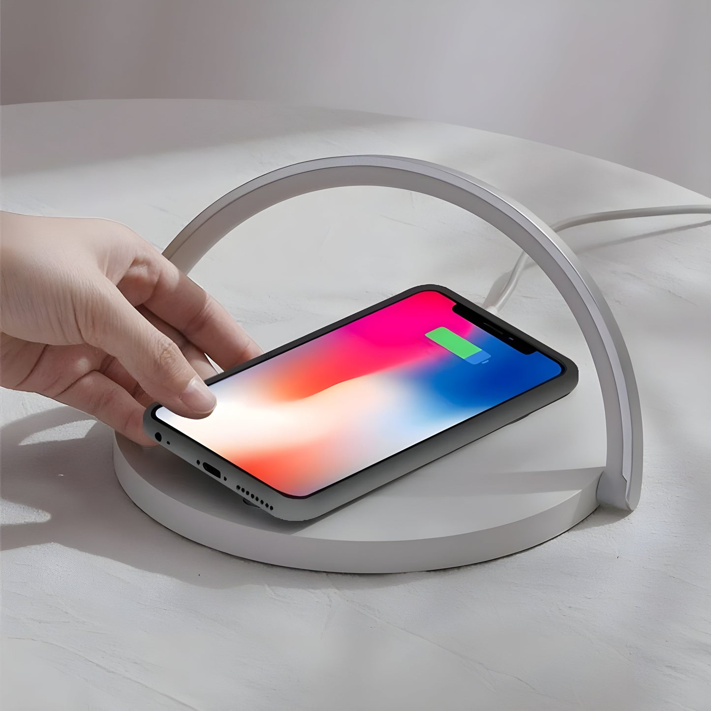 Wireless LED Desk Lamp with Fast Charging
