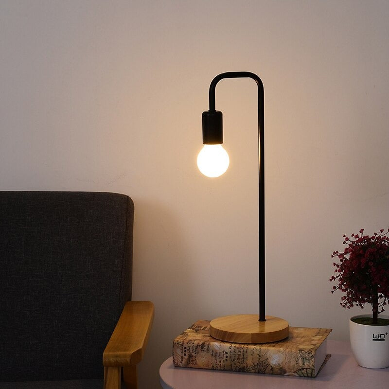 Sleek Silver Desk Lamp Noxord