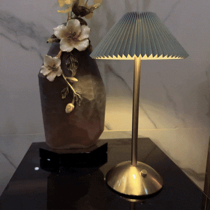 Slim Wireless Modern Table Lamp