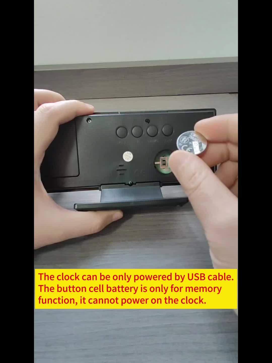 LED Projection Alarm Clock with 180° Adjustable Projection – Clear Display and Snooze Function for Bedroom or Office