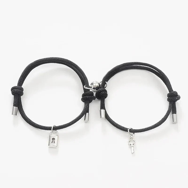 Strong Magnetic Lock Key Bracelet Set - Cofik