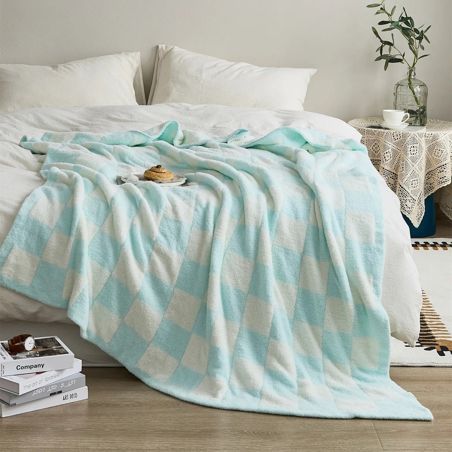 Cozy Checked Throw Blanket